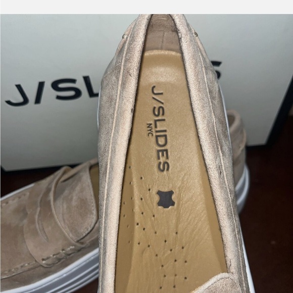 Anthropology JSlides Tan Loafers EUC - Picture 4 of 8